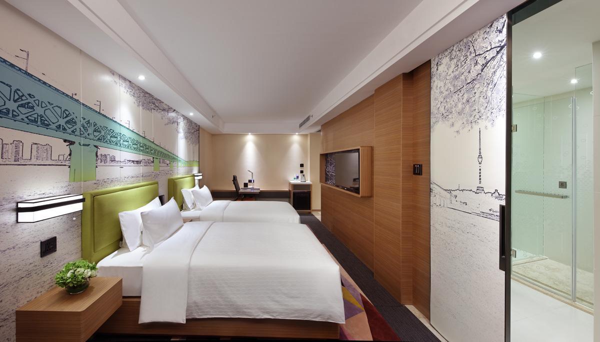 Hampton By Hilton Wuhan Tianhe Airport East Hotel Exterior photo